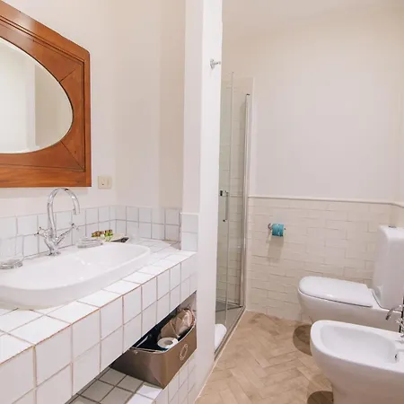 Bed & Breakfast La Bianca Camaiore
